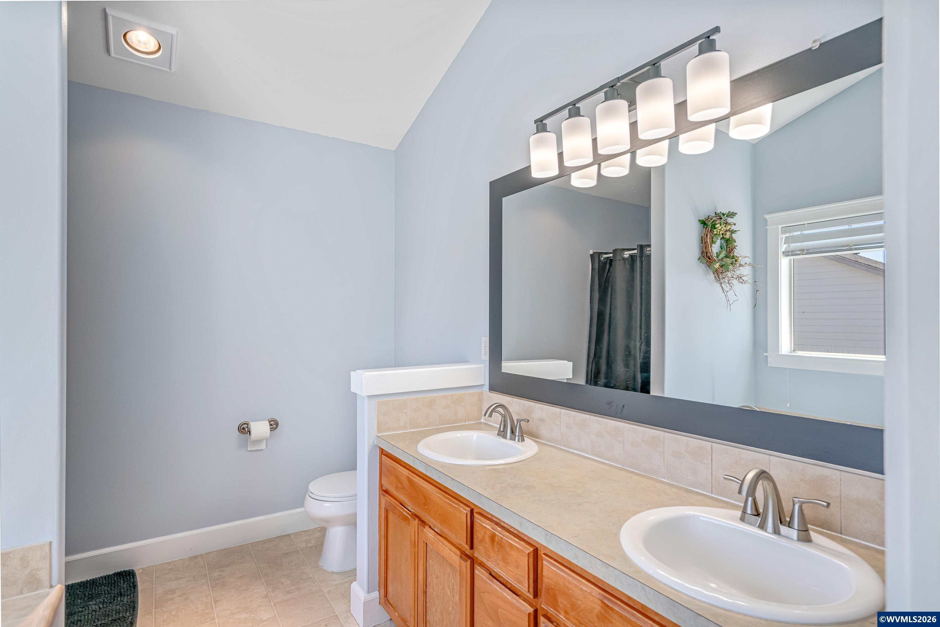 5128 Yukon Court Northeast Salem, OR 97305 - Photo 24 of 41