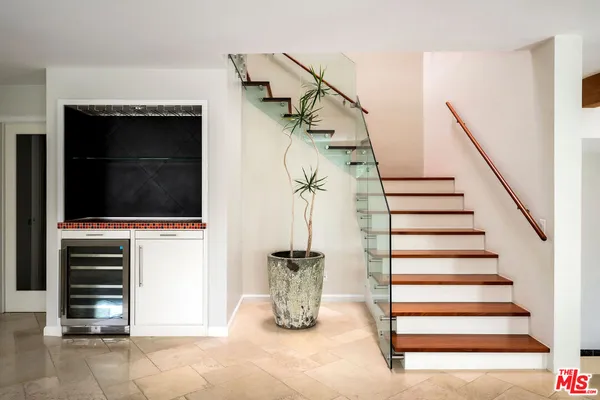 a view of entryway and hall