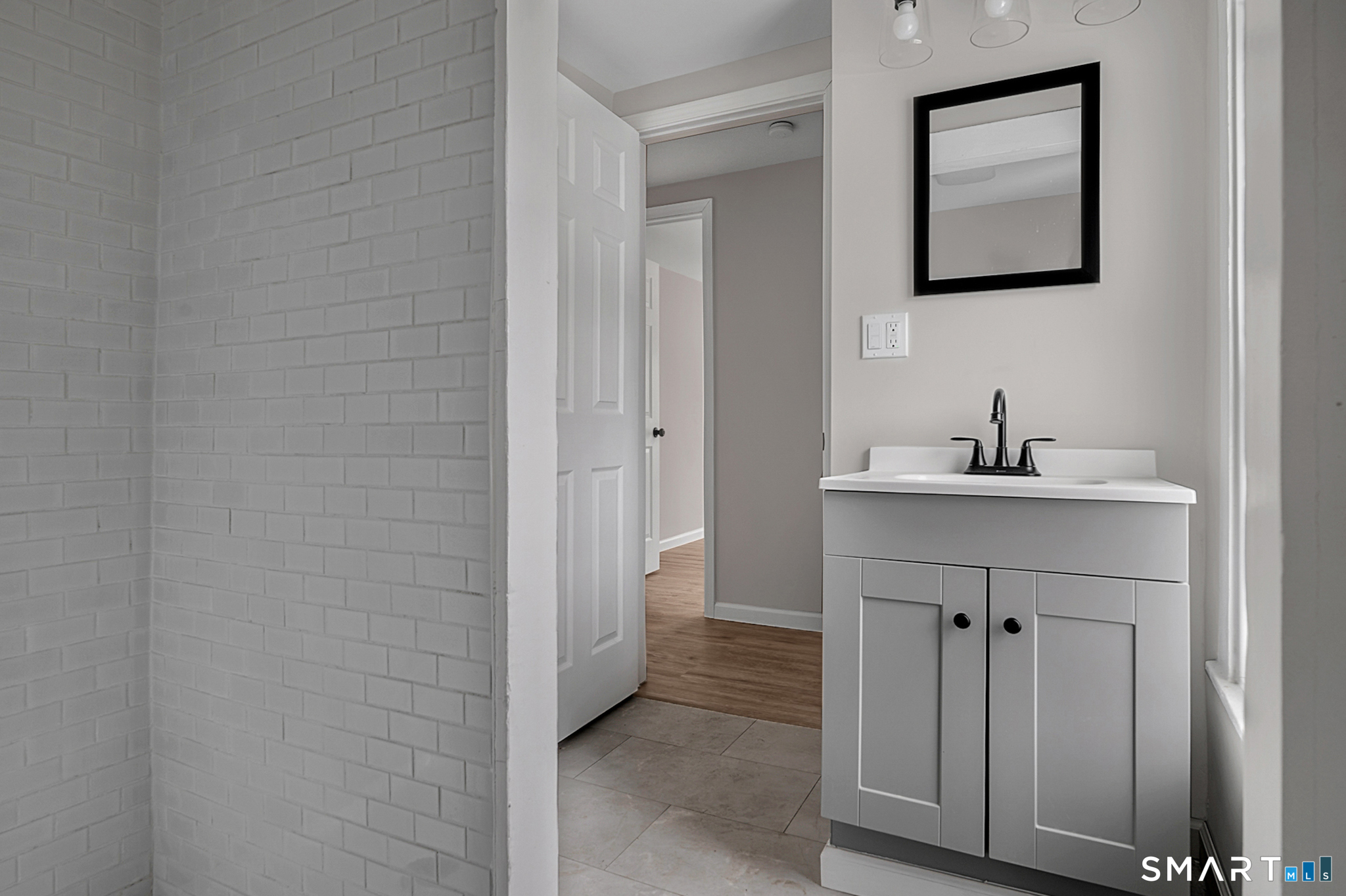 8 Bancroft Street Torrington, CT 06790 - Photo 16 of 24