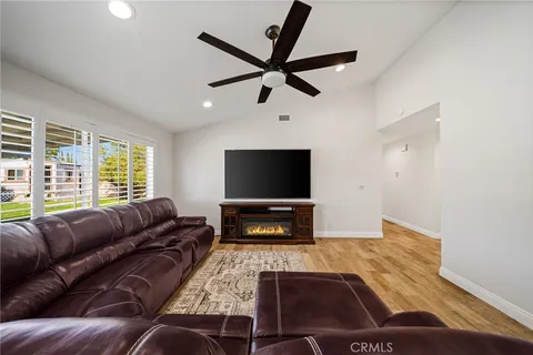 $624,999 | 6113 Riverside Avenue, Rialto, CA 92377