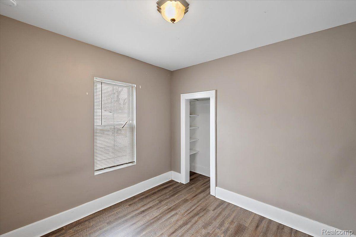 1810 Manse Road Waterford, MI 48328 - Photo 21 of 34 Gallery Image 21