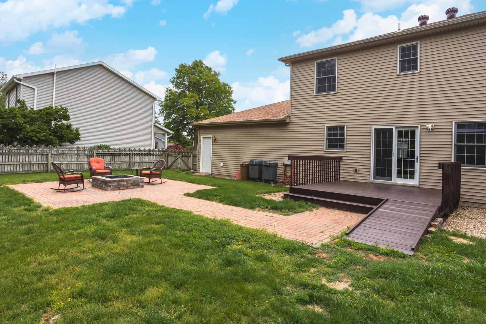 814 Landau Lane Normal, IL 61761 - Photo 5 of 58 a view of a backyard with sitting area