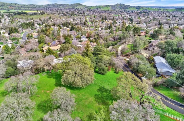 a black and white photo of a