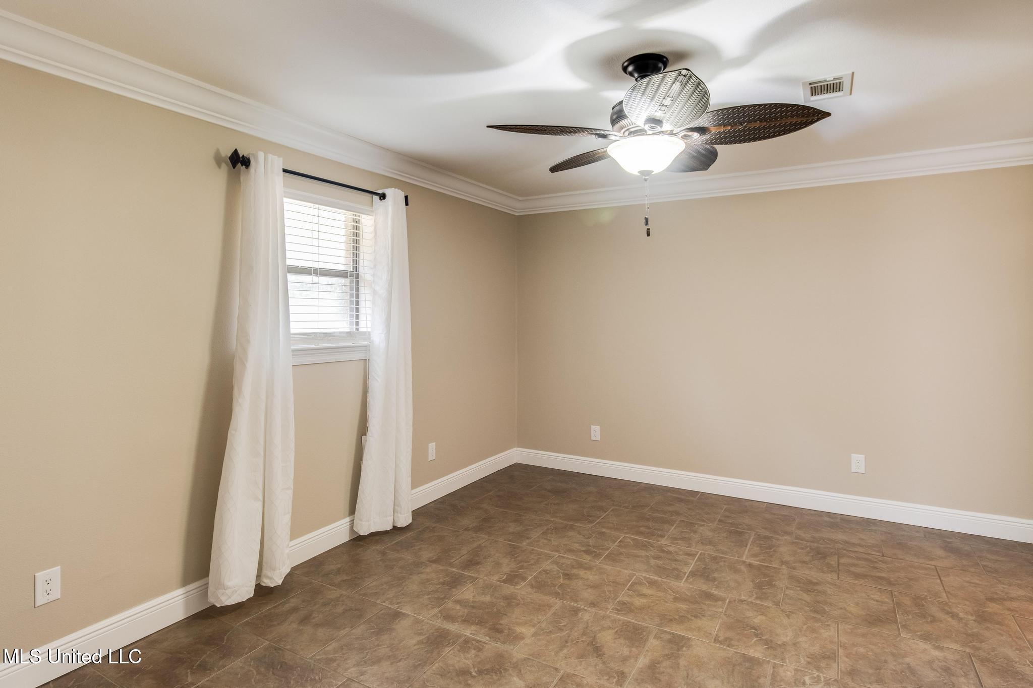 13400 Arguelles Road Vancleave, MS 39565 - Photo 13 of 32 IMG_2114