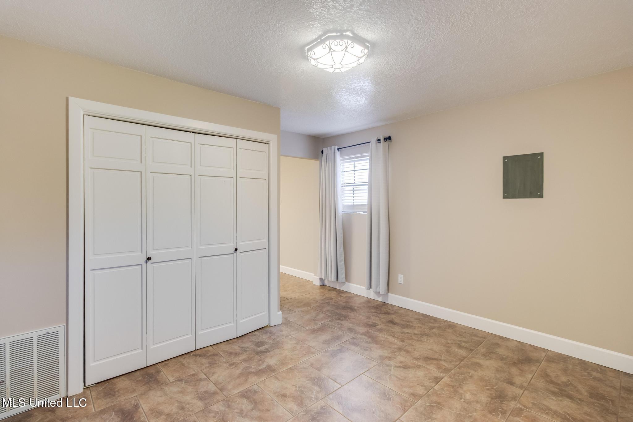 13400 Arguelles Road Vancleave, MS 39565 - Photo 20 of 32 IMG_2144