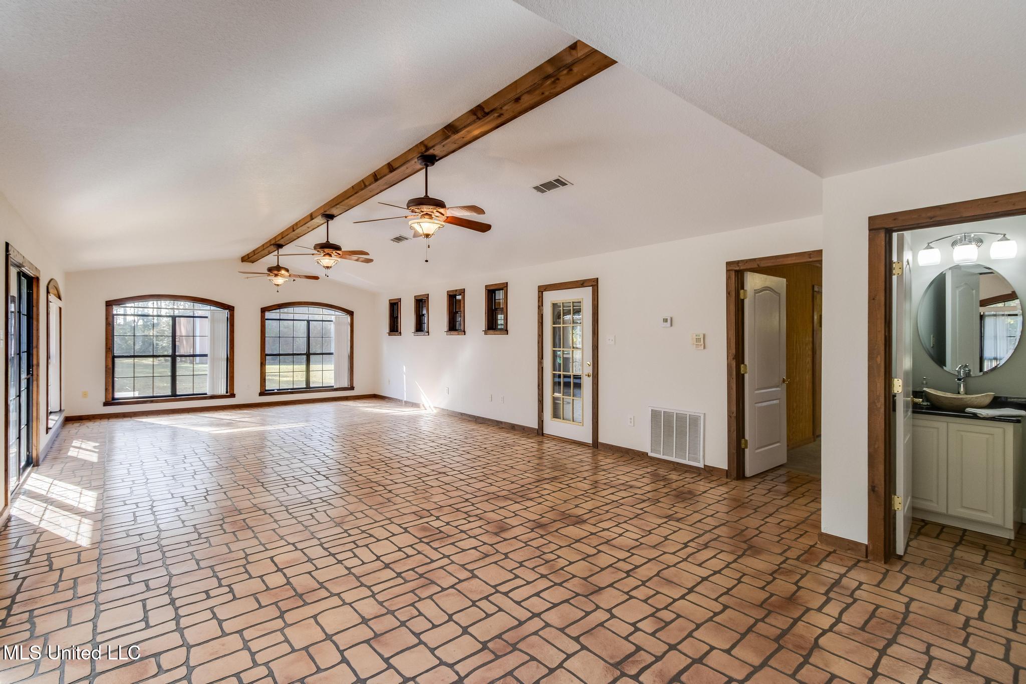 13400 Arguelles Road Vancleave, MS 39565 - Photo 22 of 32 IMG_2162