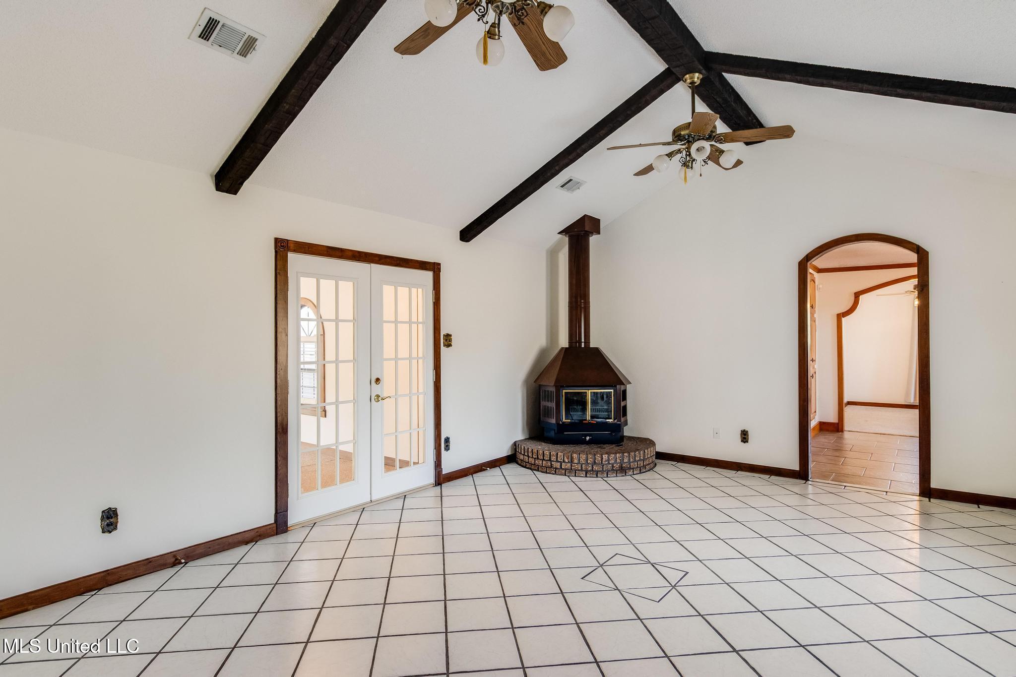 13400 Arguelles Road Vancleave, MS 39565 - Photo 3 of 32 IMG_2126