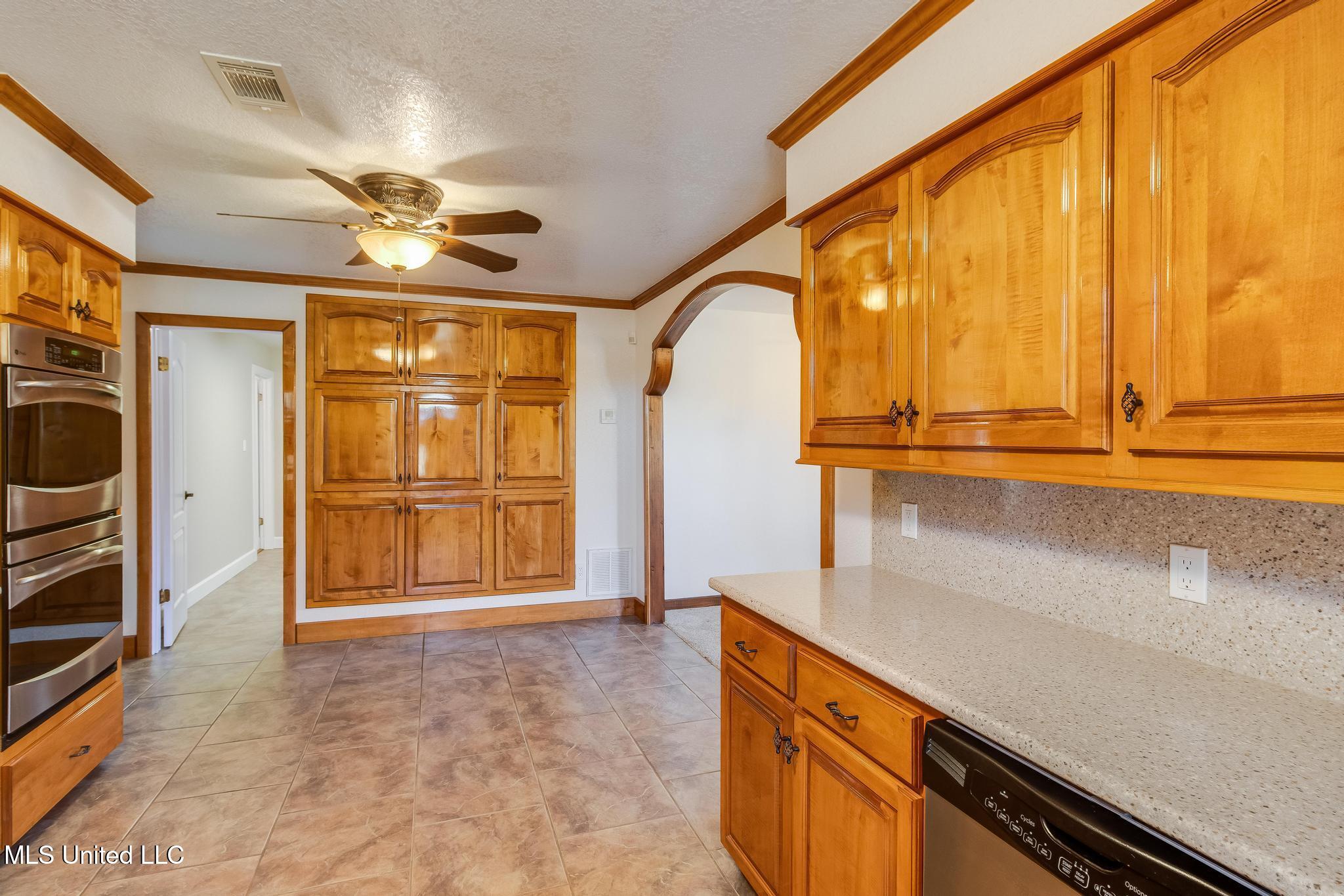 13400 Arguelles Road Vancleave, MS 39565 - Photo 6 of 32 IMG_2150-2