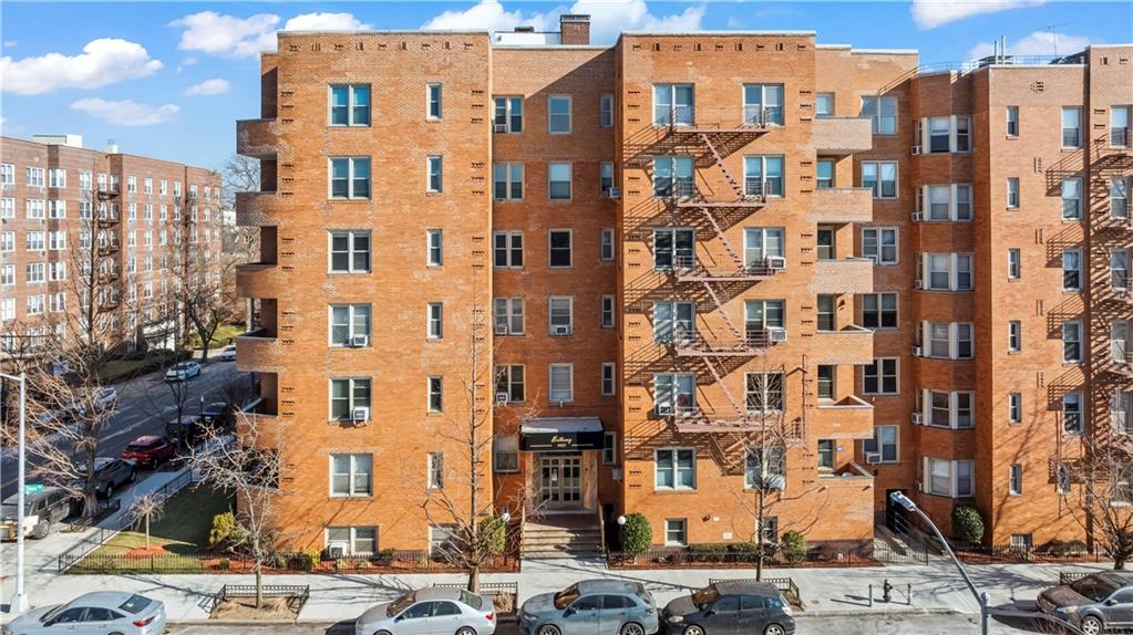 9425 Shore Road, Unit 3B Brooklyn, NY 11209 - Photo 16 of 21 Gallery Image 16
