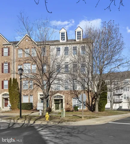 $370,000 | 2227 Ivy Lane, Unit G12, Chesapeake Beach, MD 20732