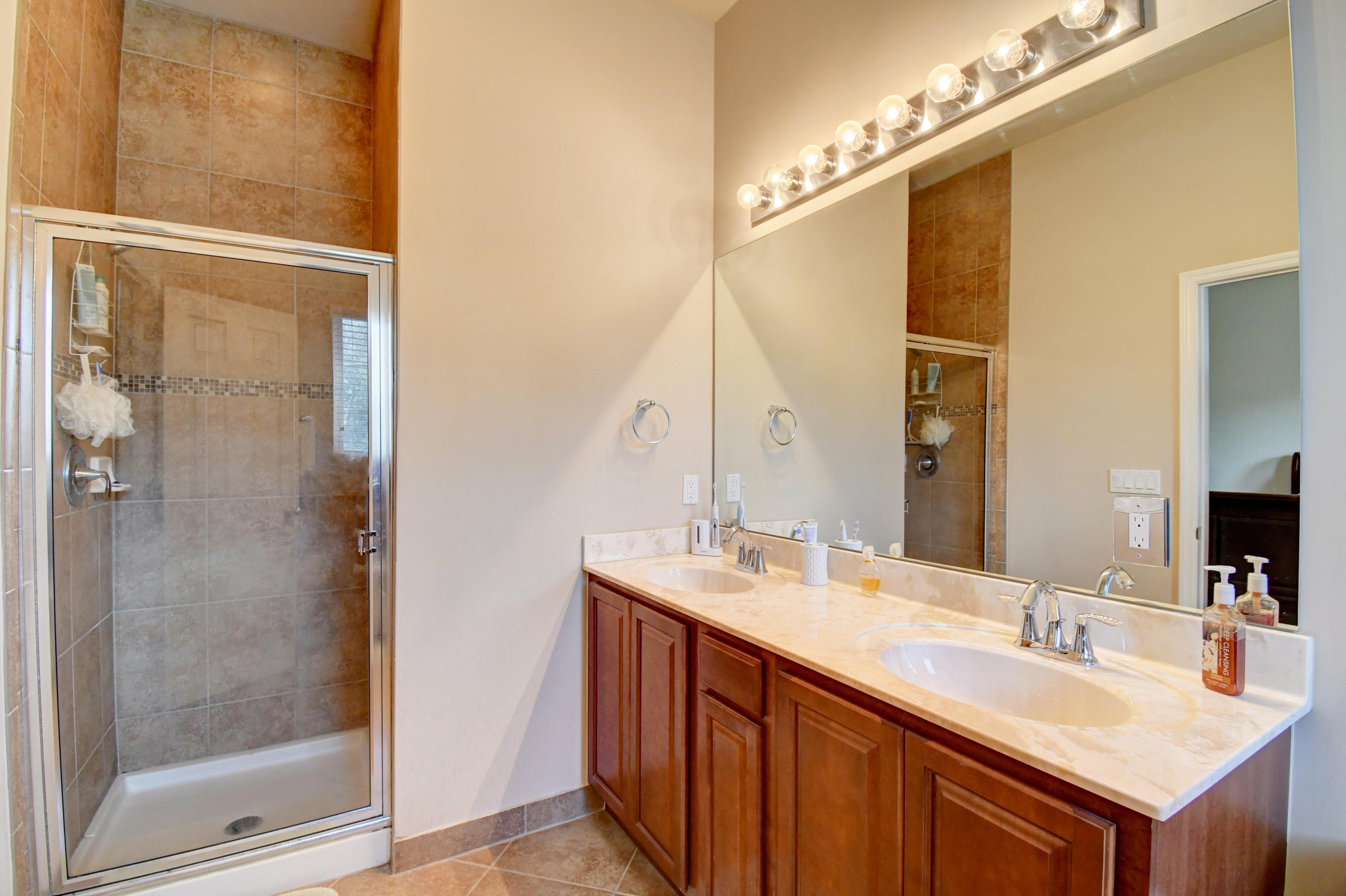 115 Midleton Way Jupiter, FL 33458 - Photo 18 of 26 28_dsc_5872_3_4_5_6
