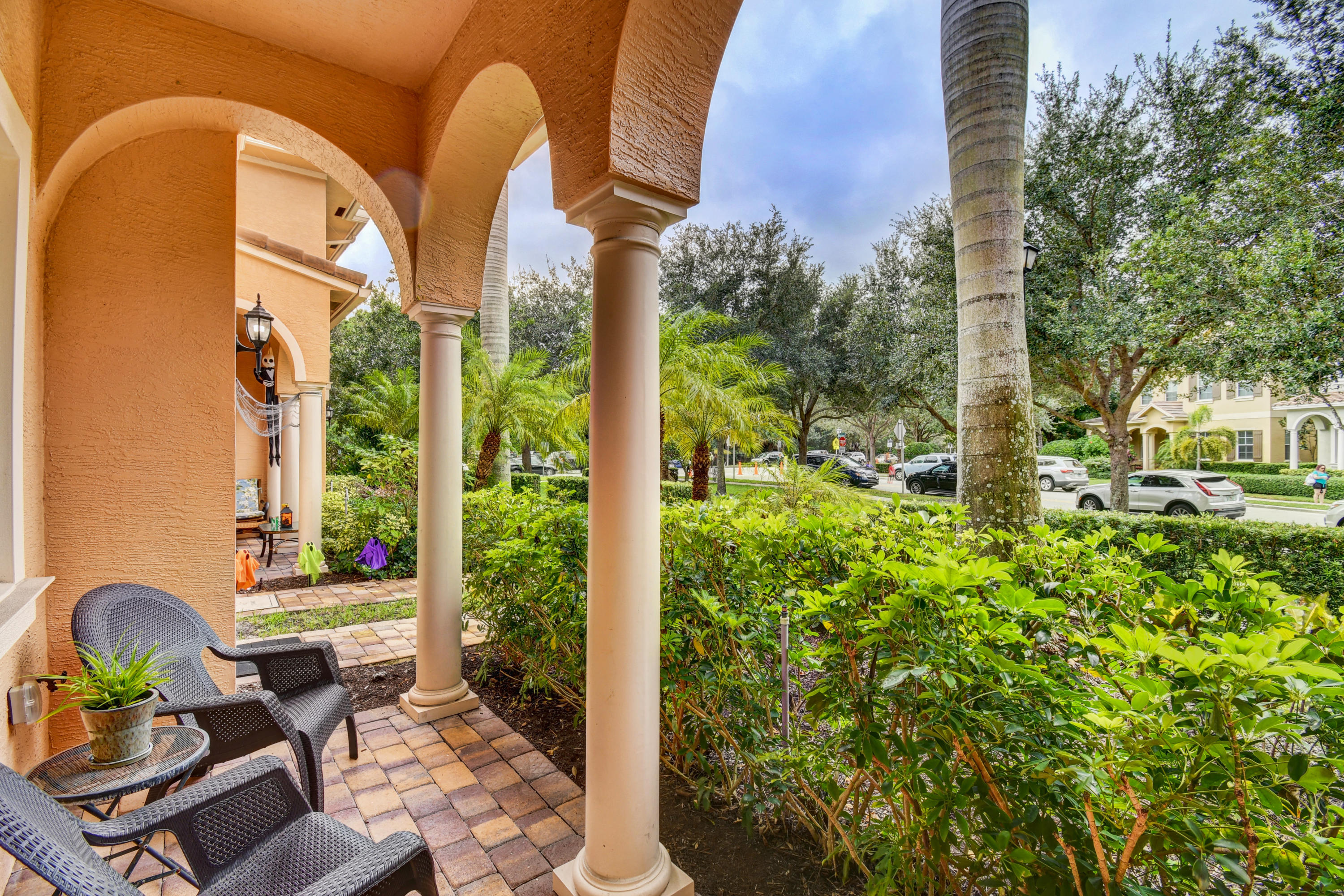 115 Midleton Way Jupiter, FL 33458 - Photo 4 of 26 07_dsc_5602_3_4_5_6