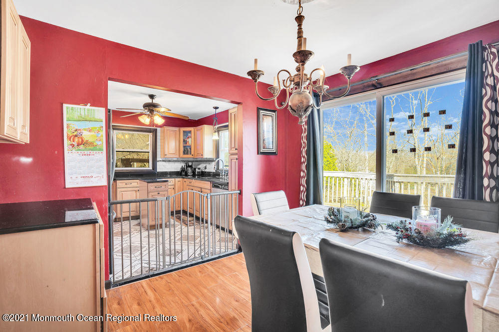710 West Farms Road Howell, NJ 07731 - Photo 14 of 50 015_dsc05427