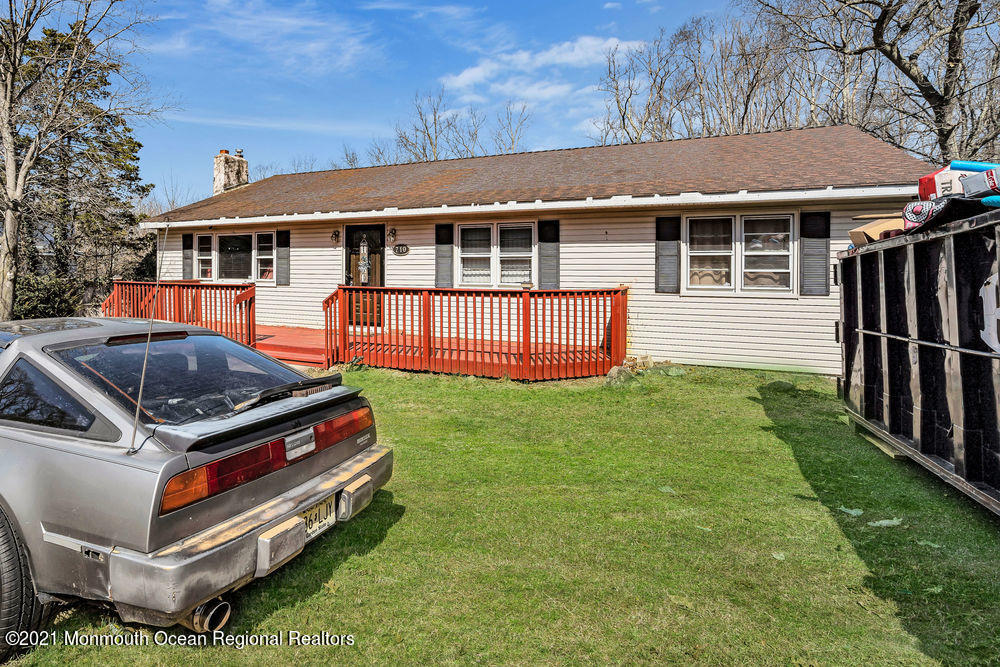 710 West Farms Road Howell, NJ 07731 - Photo 8 of 50 009_dsc05667_1b