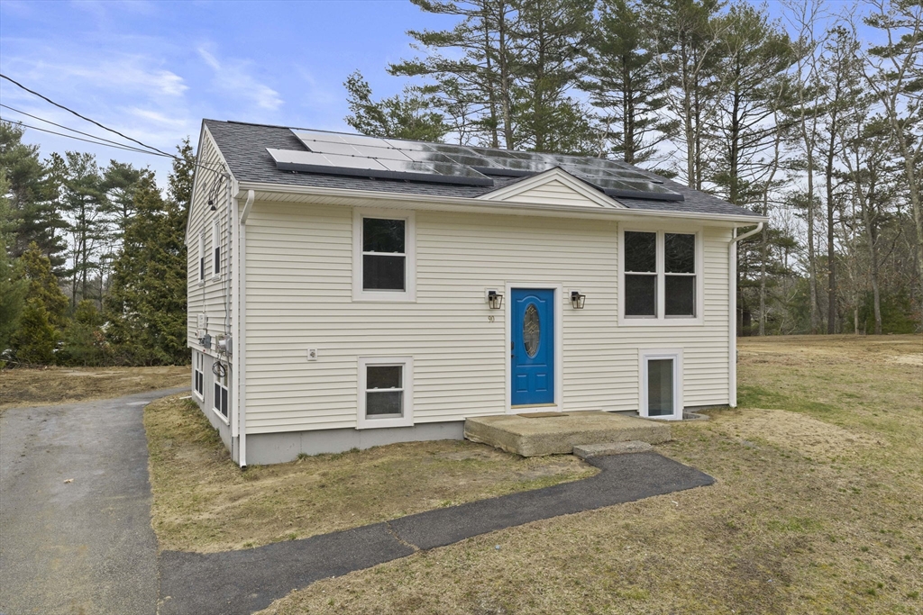 90 Esta Road Plymouth, MA 02360 - Photo 2 of 31