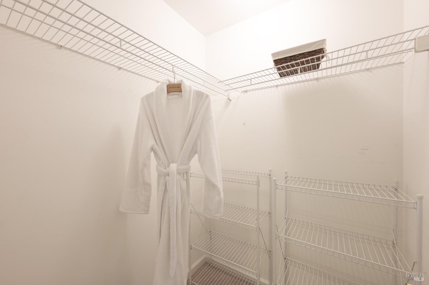 600 Deer Valley Road, Unit 3E San Rafael, CA 94903 - Photo 6 of 18