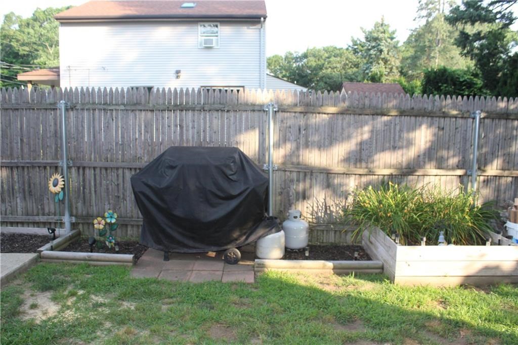62 Milton Road Warwick, RI 02888 - Photo 32 of 33 Gallery Image 32