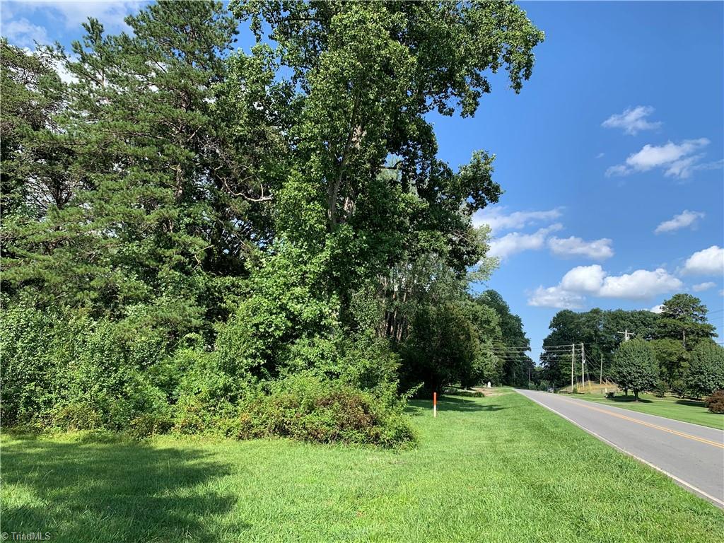 827 CC Camp Road Elkin, NC 28621 - Photo 3 of 11 Gallery Image 3