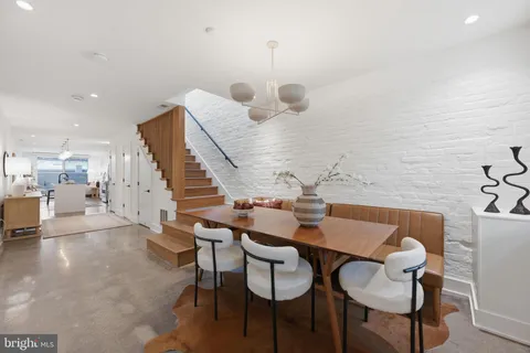 $1,180,000 | 445 Ridge Street Northwest, Washington, DC 20001
