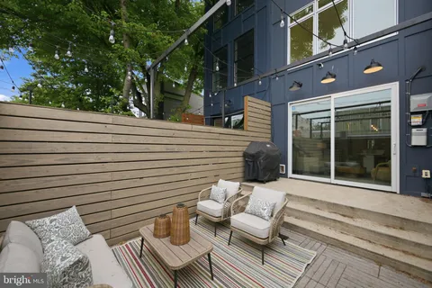 $1,180,000 | 445 Ridge Street Northwest, Washington, DC 20001