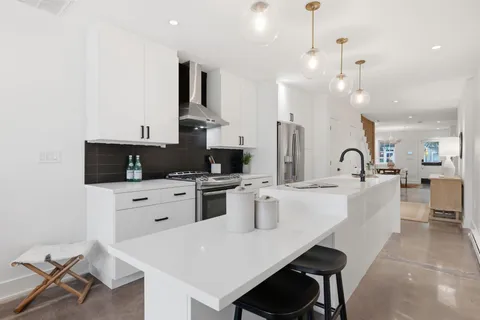 $1,180,000 | 445 Ridge Street Northwest, Washington, DC 20001