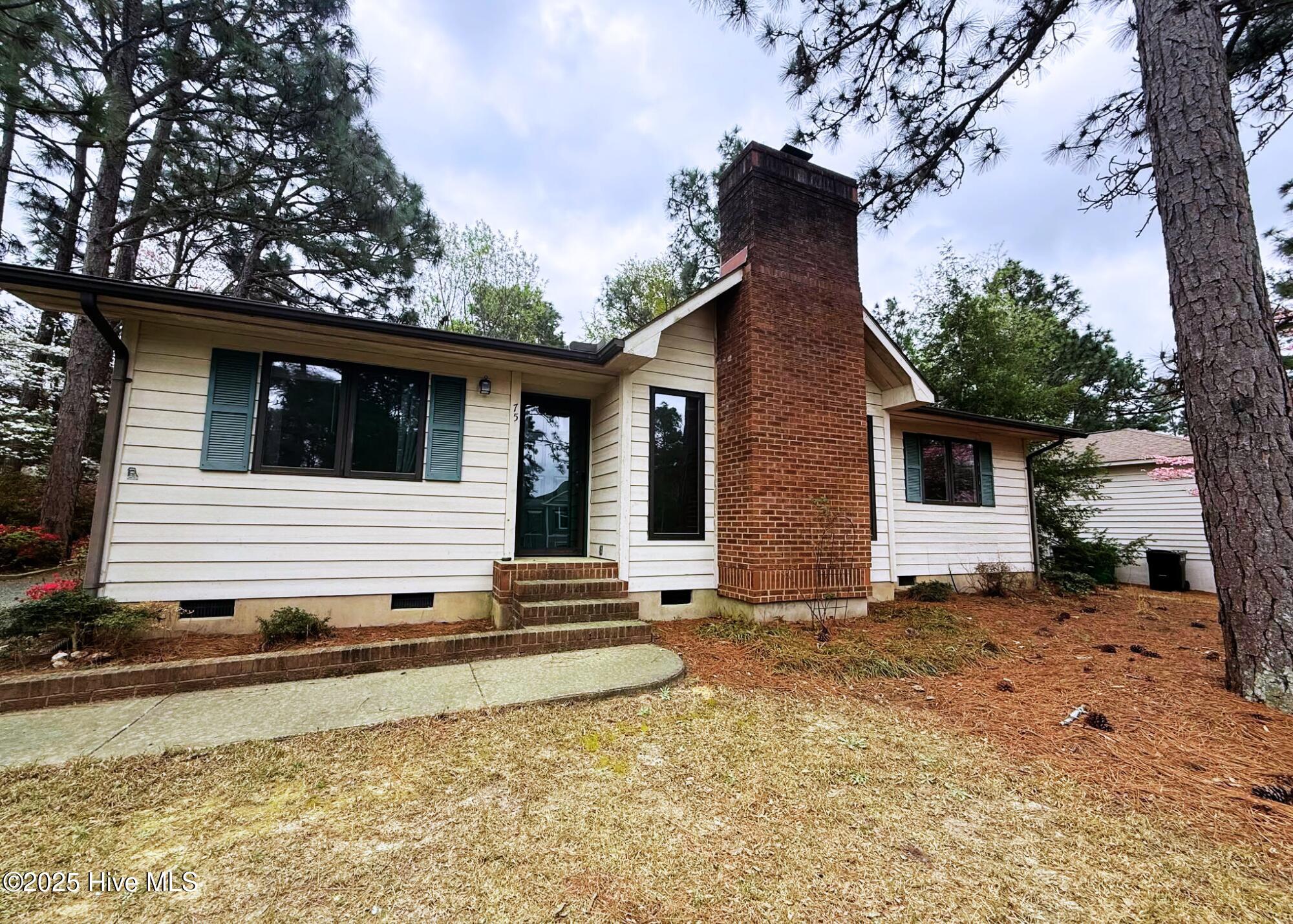 75 Sawmill Road East Pinehurst, NC 28374 - Photo 1 of 12 75 E Sawmill