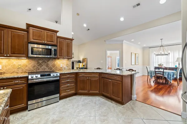 $459,900 | 7302 Napa Valley Way, Knoxville, TN 37931