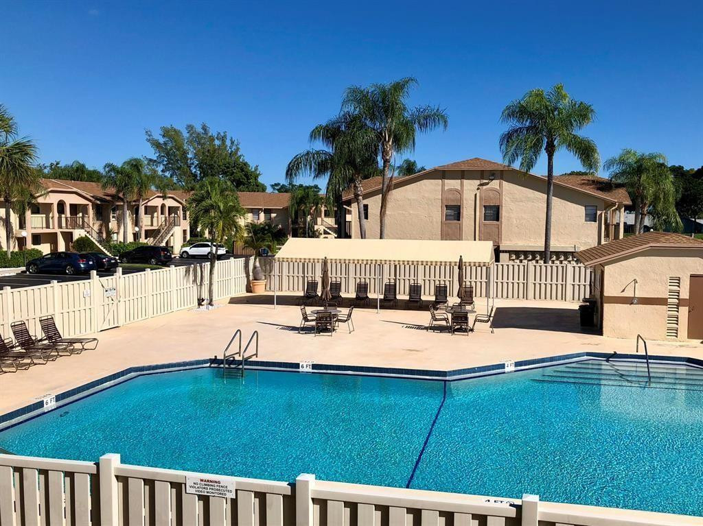 9466 Boca Cove Circle, Unit 305 Boca Raton, FL 33428 - Photo 2 of 18 Photo 2