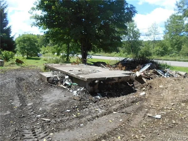 $49,000 | 10628 Highway 16, Yorkshire, NY 14042