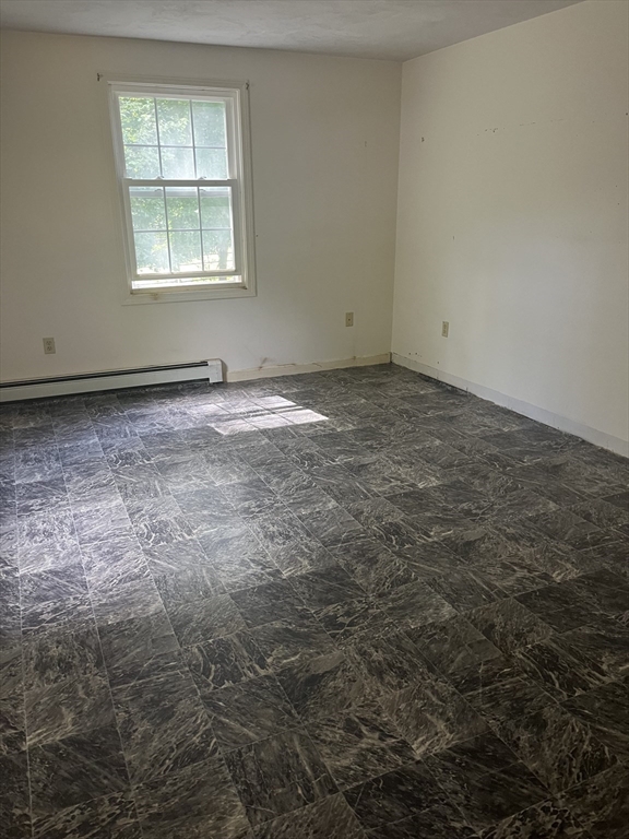 134 Chestnut Street Douglas, MA 01516 - Photo 7 of 10