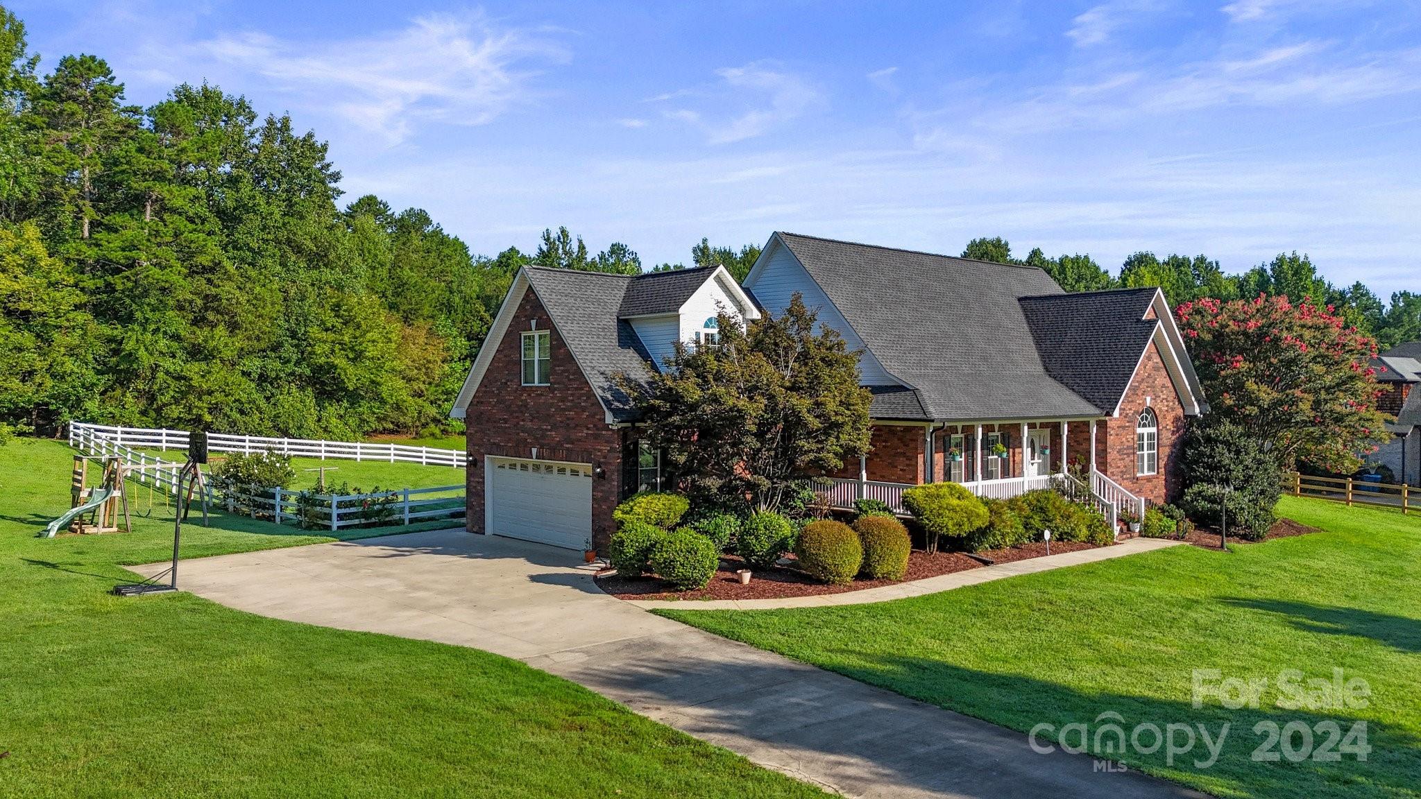 3637 Windy Road Concord, NC 28027 - Photo 2 of 27 Gallery Image 2