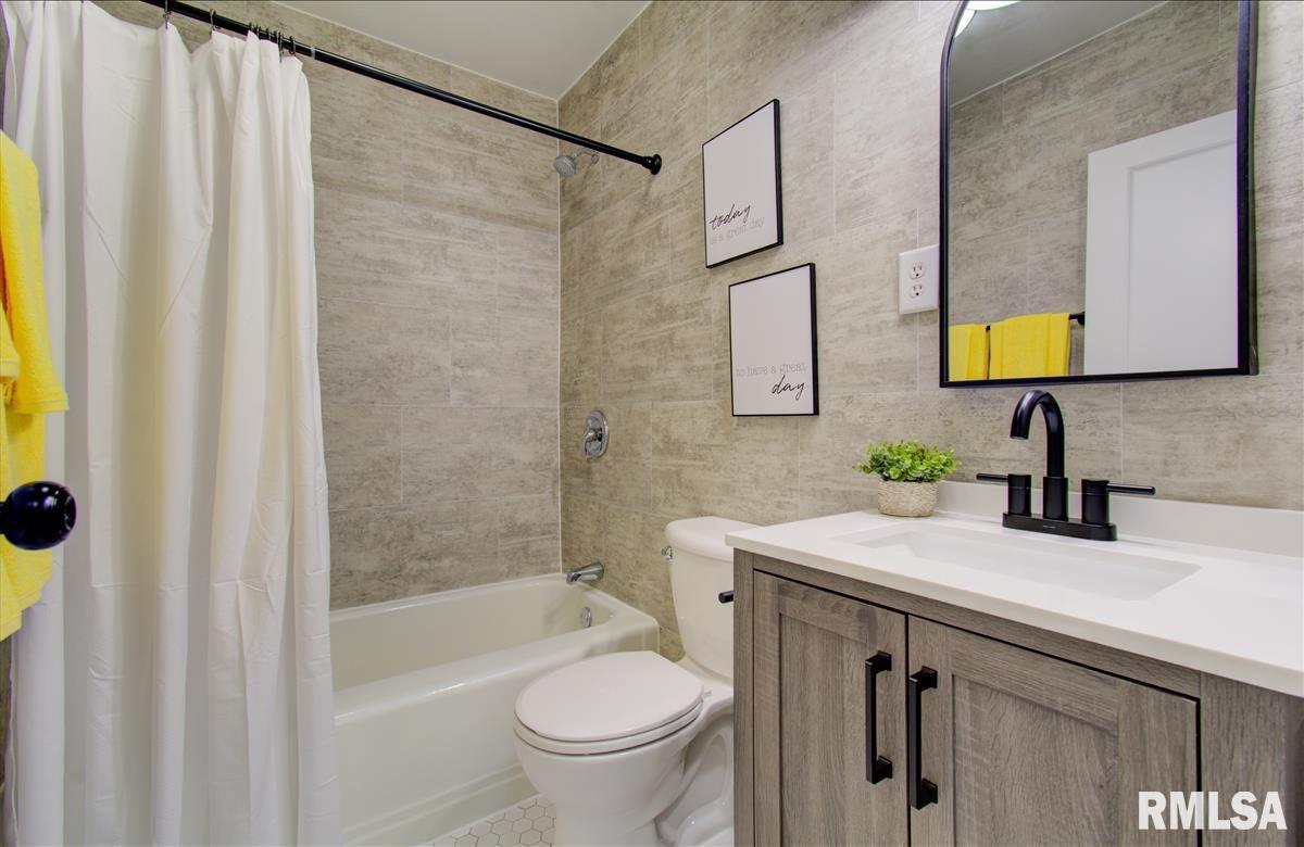 1525 North Stephens Avenue Springfield, IL 62702 - Photo 18 of 26 Gallery Image 18
