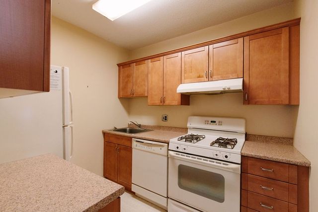 $580,000 | 85 East India Row, Unit 9A, Boston, MA 02110