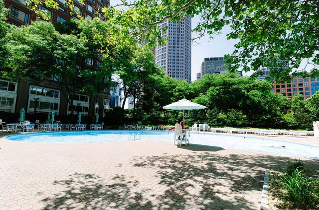 $580,000 | 85 East India Row, Unit 9A, Boston, MA 02110