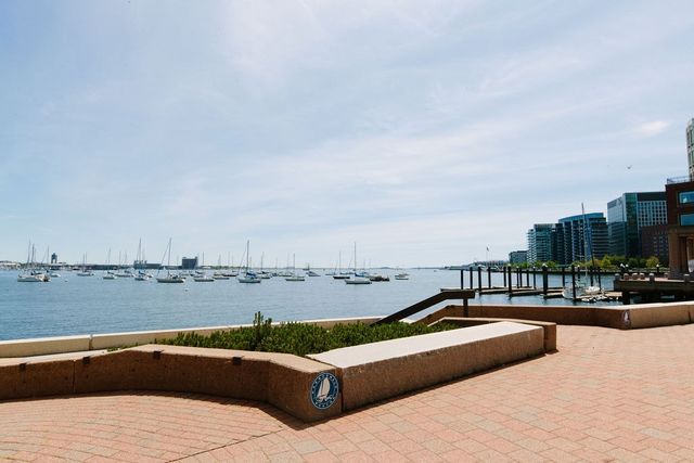 $580,000 | 85 East India Row, Unit 9A, Boston, MA 02110