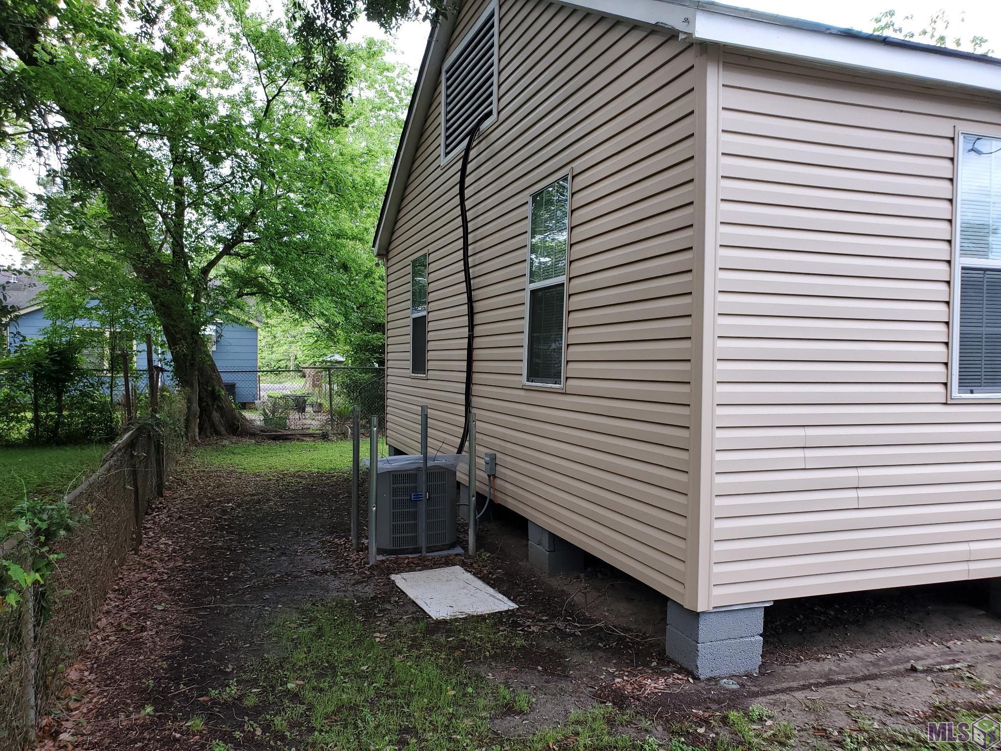 2702-2704 Iroquois Street Baton Rouge, LA 70805 - Photo 13 of 25