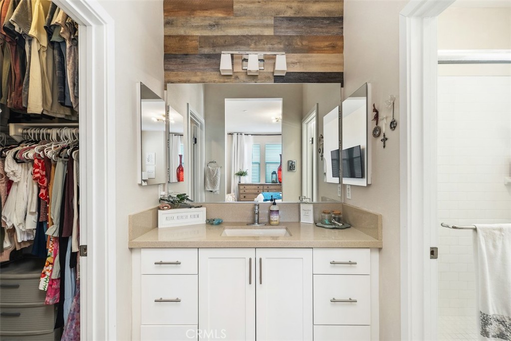 432 Broadway Drive Brea, CA 92821 - Photo 23 of 46 Primary En Suite Bathroom