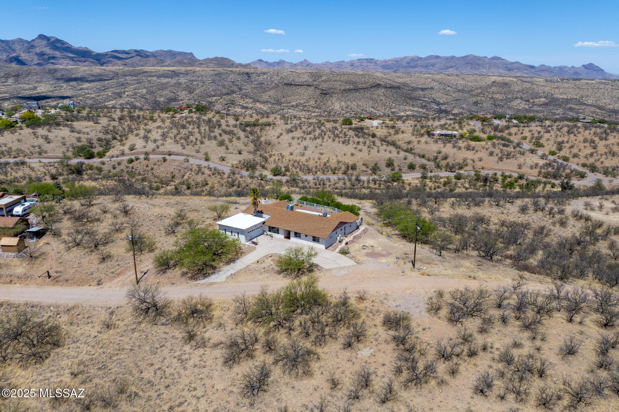 888 Cree Lane Rio Rico, AZ 85648 - Photo 5 of 47