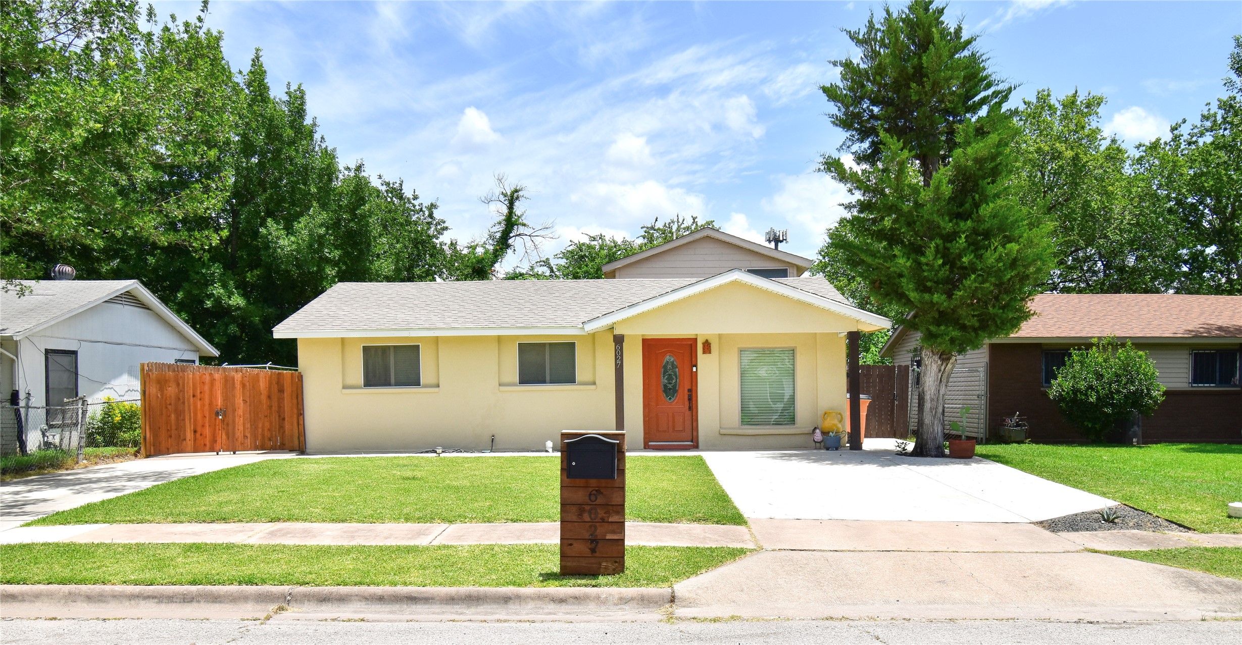 6027 Bluebell Circle Austin, TX 78741 - Photo 1 of 29