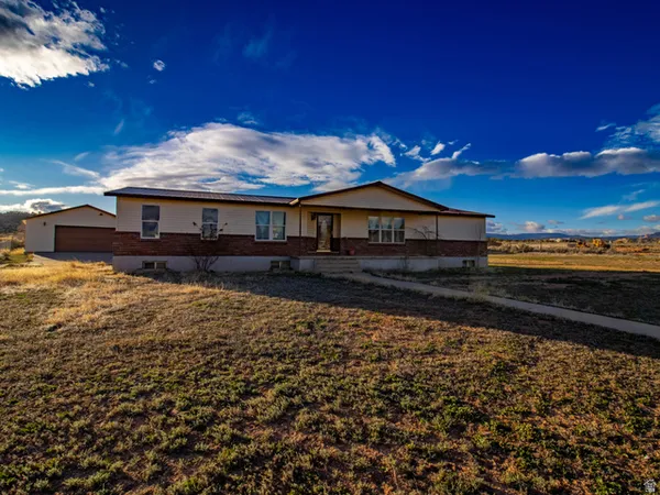 $495,000 | 480 South 500 West, Escalante, UT 84726