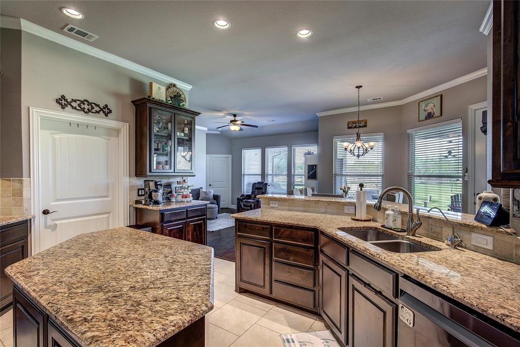 15440 Saddle Ridge Circle Terrell, TX 75160 - Photo 15 of 38