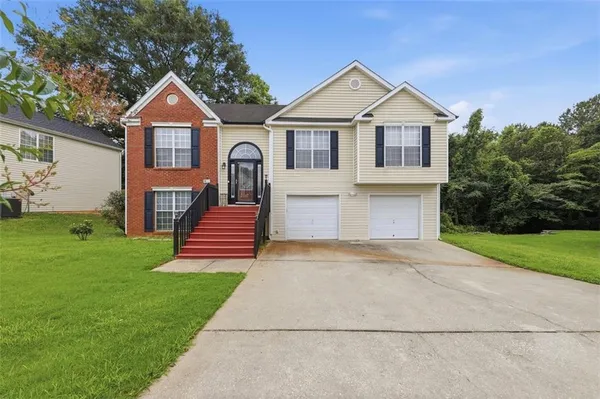 $317,000 | 5922 Waggoner Court, Rex, GA 30273
