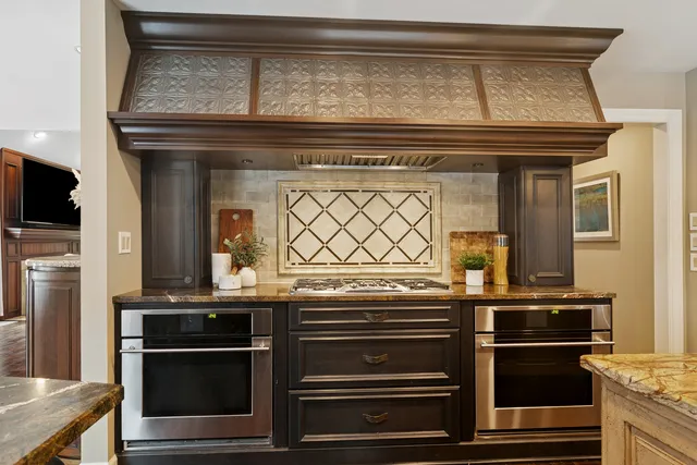 $850,000 | 4610 Forest Way Circle, Long Grove, IL 60047