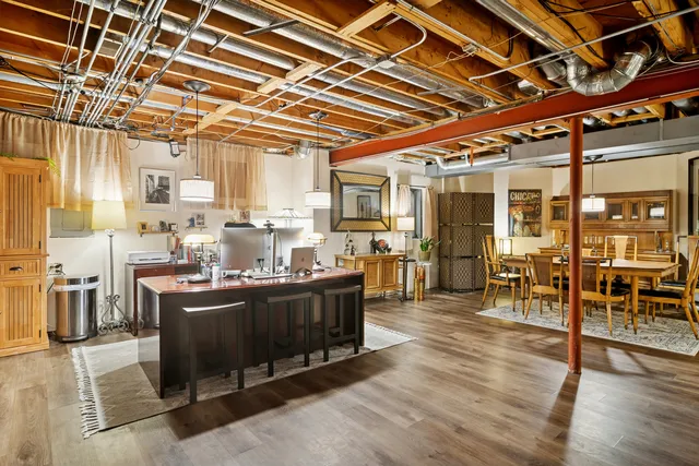 $850,000 | 4610 Forest Way Circle, Long Grove, IL 60047