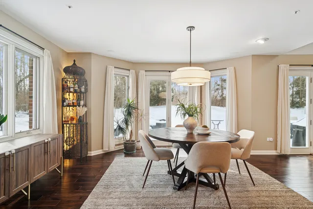 $850,000 | 4610 Forest Way Circle, Long Grove, IL 60047