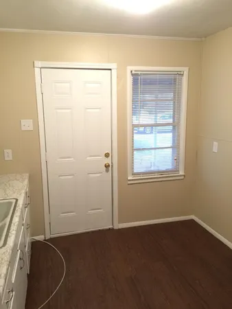 $800 | 3213 Erskine Street, Lubbock, TX 79415