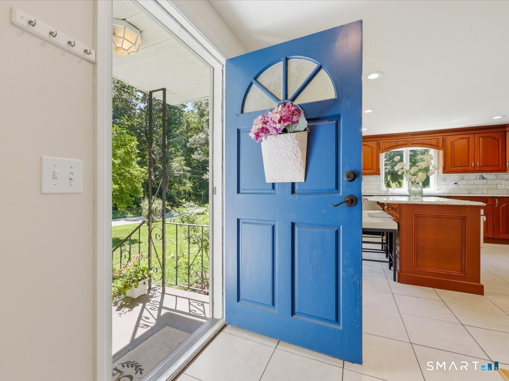 191 Stanavage Road Colchester, CT 06415 - Photo 8 of 39