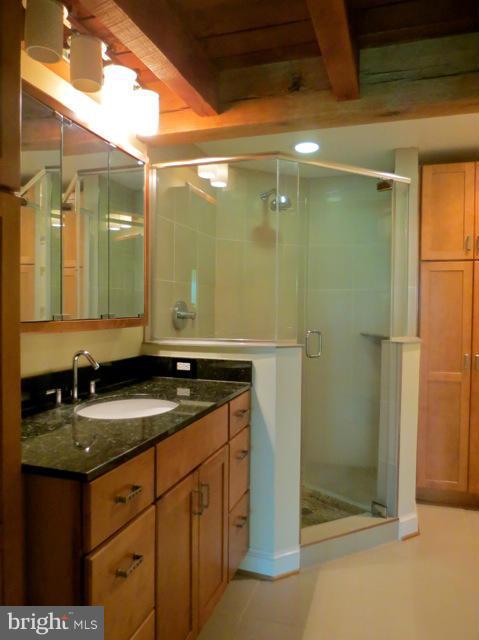 679 Fodderstack Road Flint Hill, VA 22640 - Photo 13 of 24 Bath (Master)