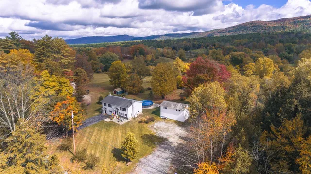 $425,000 | 470 Creek Road, Wallingford, VT 05773