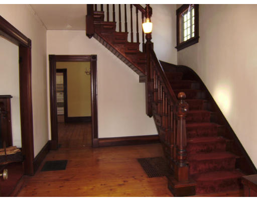 73 Dascomb Road Andover, MA 01810 - Photo 11 of 17 Gallery Image 11